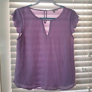 Papaya M lavender scallop sleeve key hole front blouse
